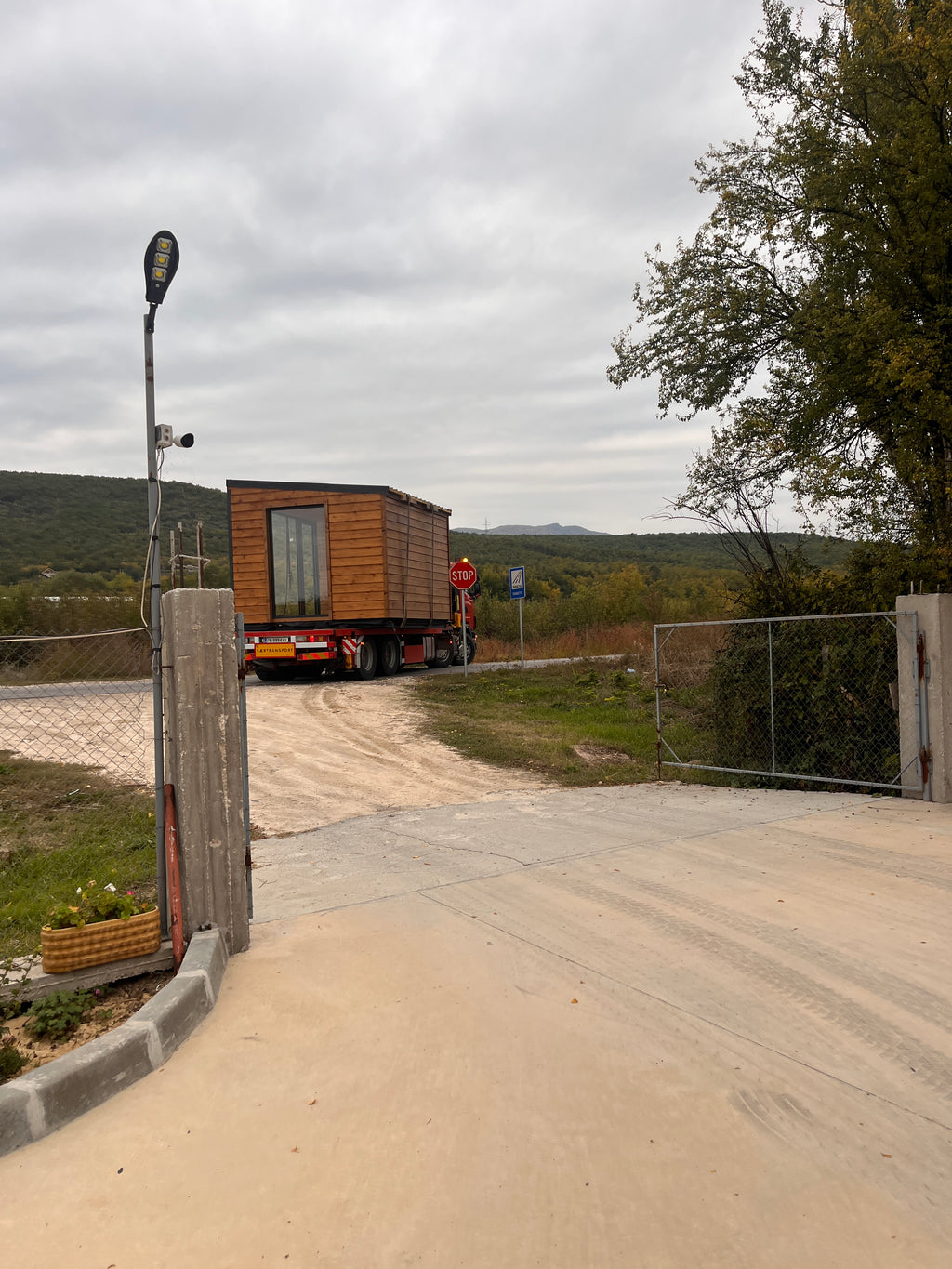 Мобилен Офис  3600х5000 "Нановски"